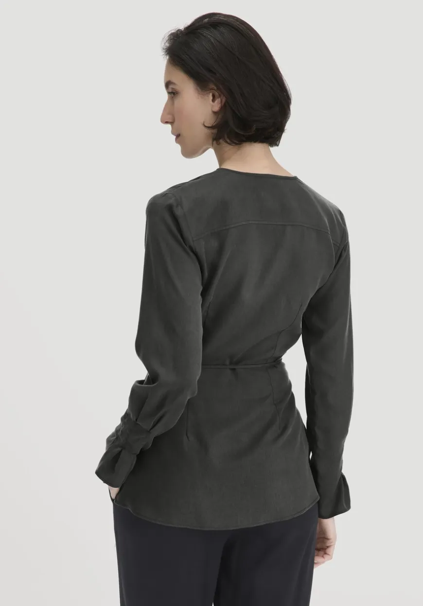 hessnatur Wickelbluse Regular aus TENCEL™ Lyocell von|Damen Blusen