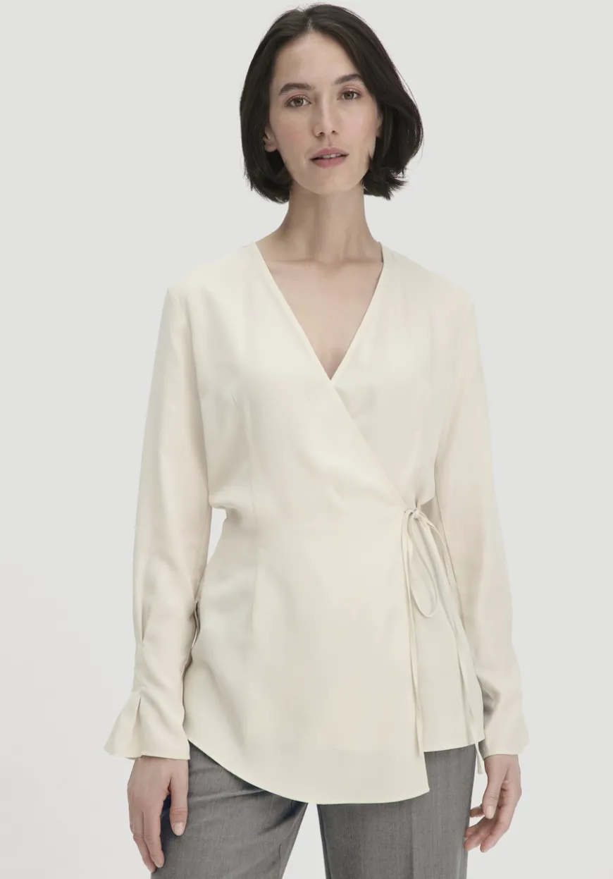 hessnatur Wickelbluse Regular aus TENCEL™ Lyocell von|Damen Blusen