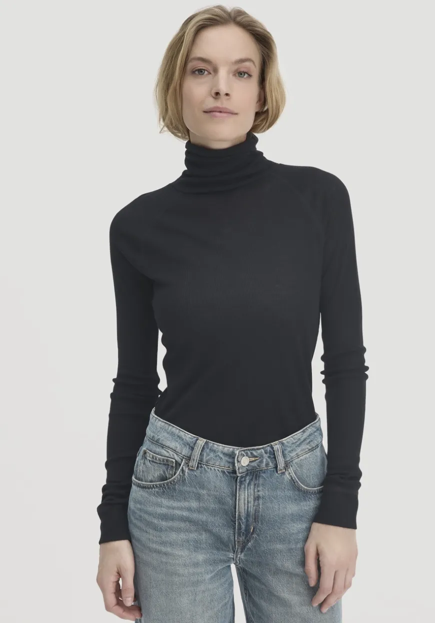 hessnatur Wolle-Mix Longlseeve Fitted aus Bio-Merinowolle und TENCEL™ Lyocell von|Damen Shirts & Tops